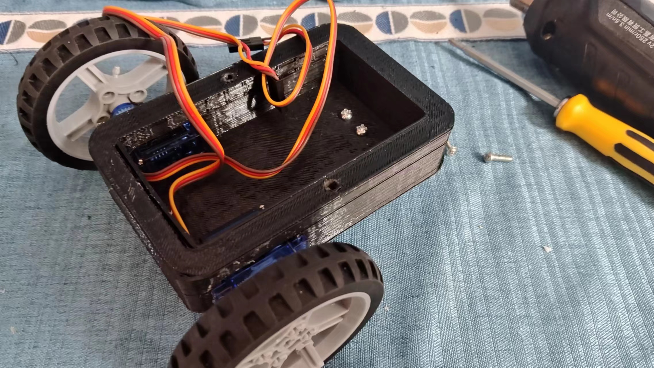 教你用arduino造一台宠物机器人！图8