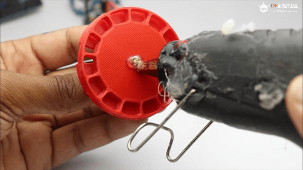 如何用Arduino制作一个简易自动喂鱼器图14