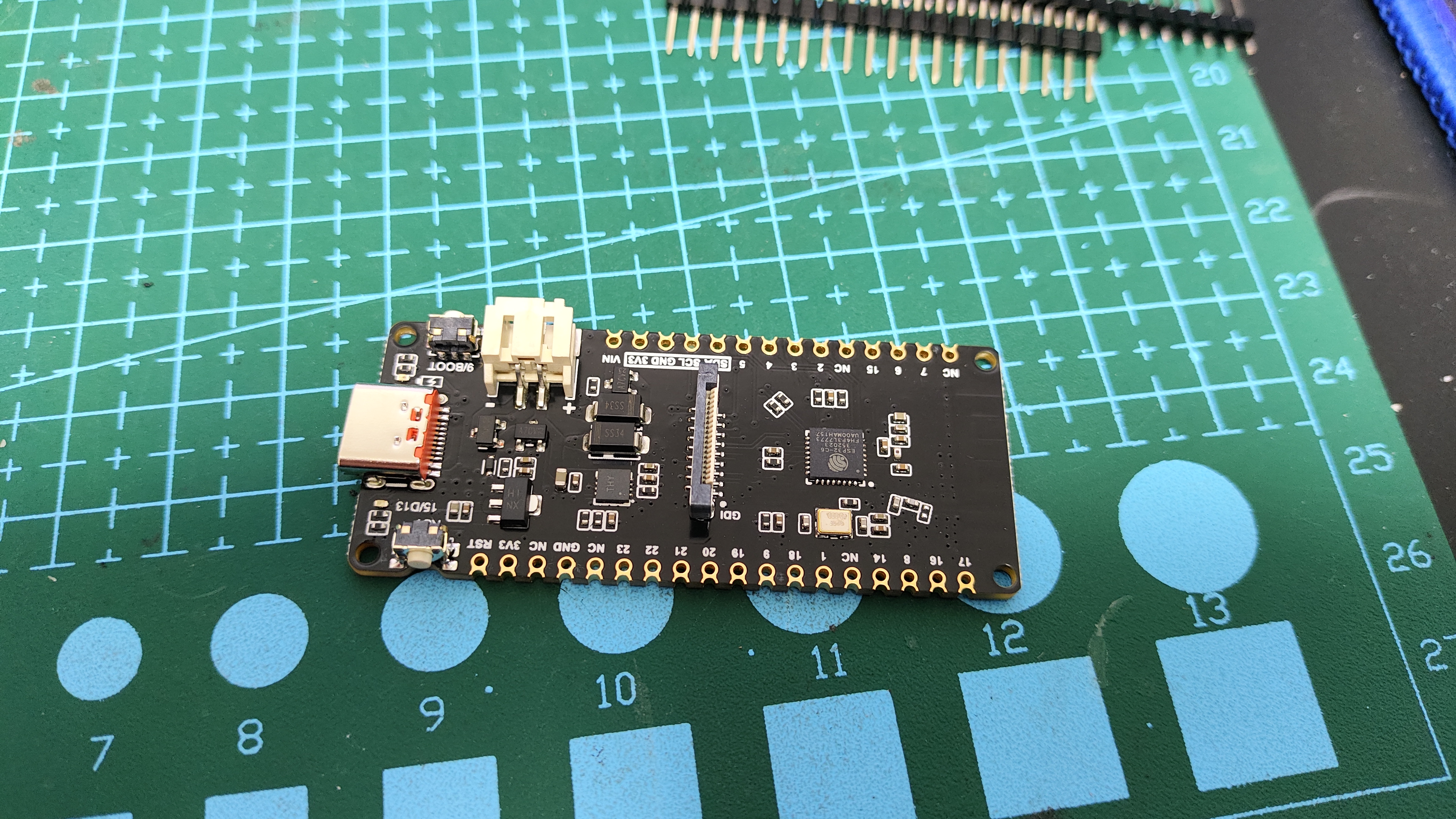 FireBeetle 2 ESP32 C6 试用初体验之物联网远程控制LED氛围灯图3