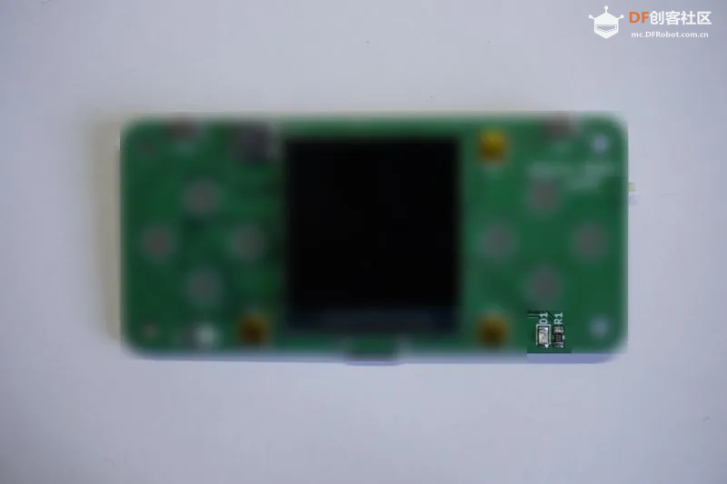 做一台基于 ESP32 DIY 复古游戏机——MicroByte图19