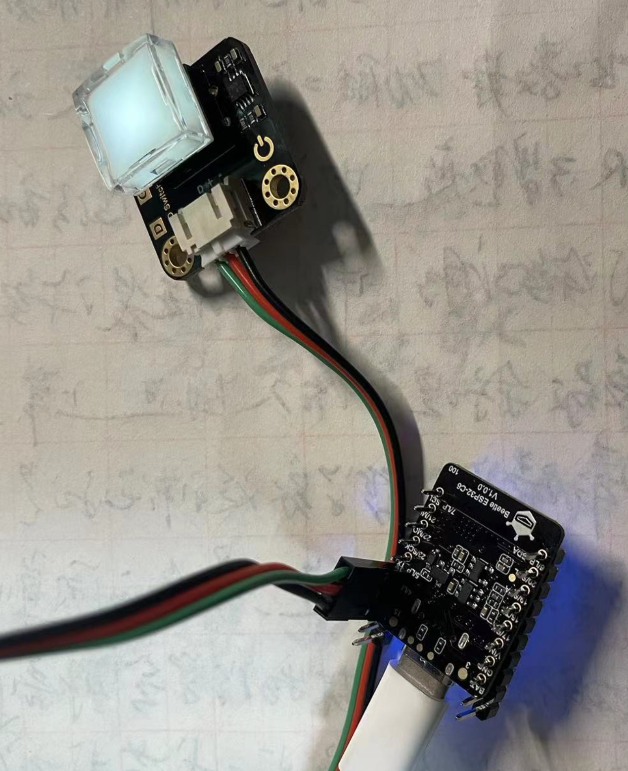 Beetle ESP32 C6接带LED灯的数字按键测评初体验图2