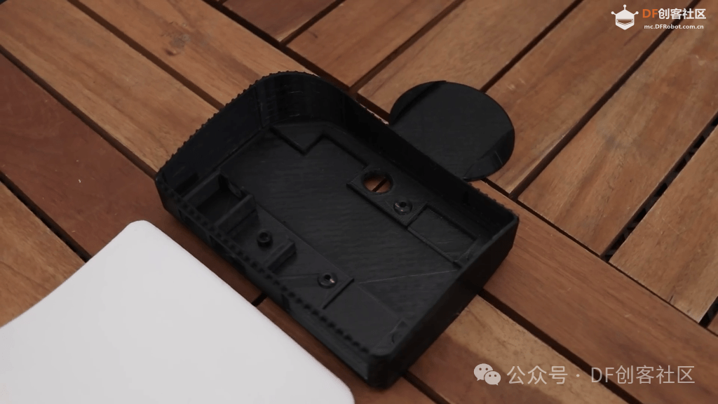 用树莓派4做个迷你版PS5图8