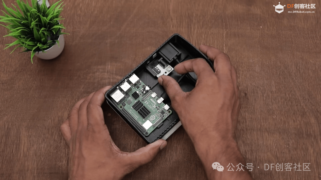 用树莓派4做个迷你版PS5图20