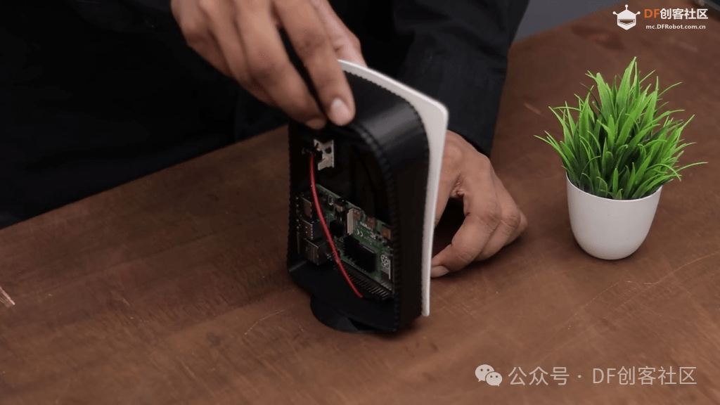 用树莓派4做个迷你版PS5图25