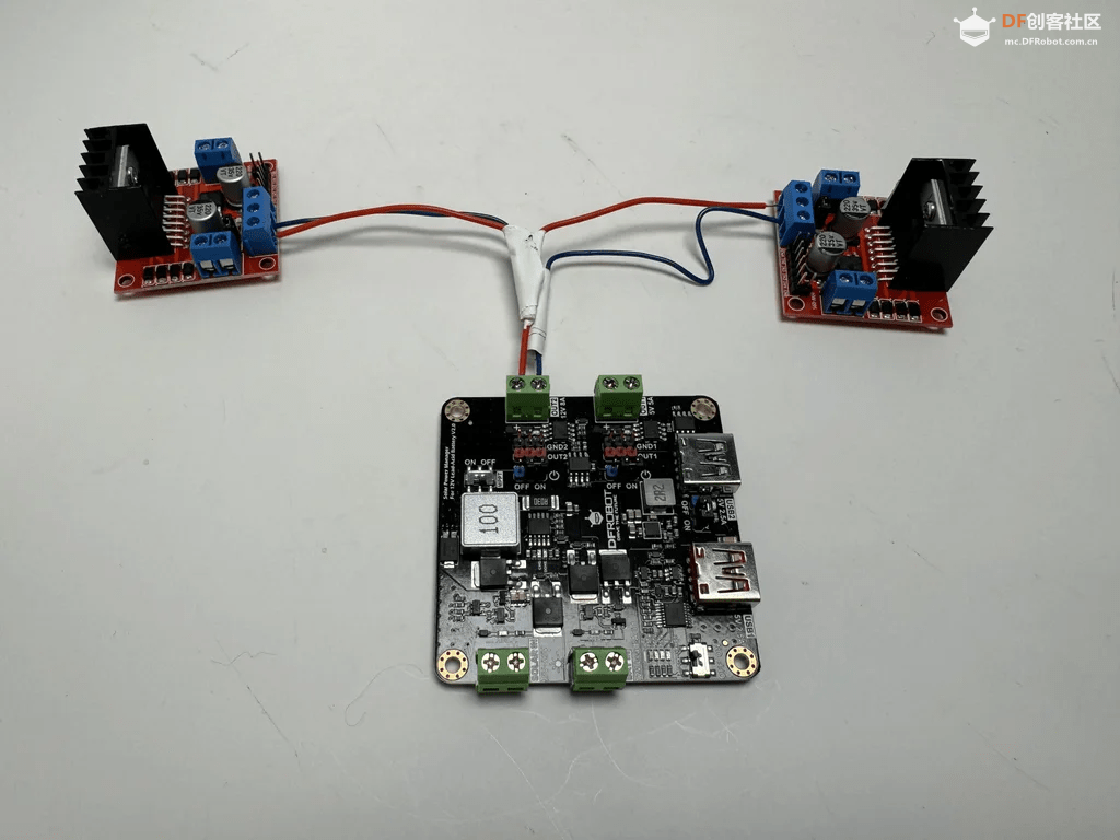 24个小钟面组成的时钟、保鲜盒打造Arduino遥控水下机器人...图6