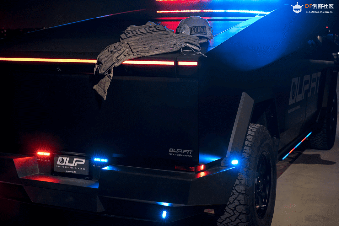 世界首辆特斯拉 Cybertruck 警车、自平衡全向轮小车、智能...图6