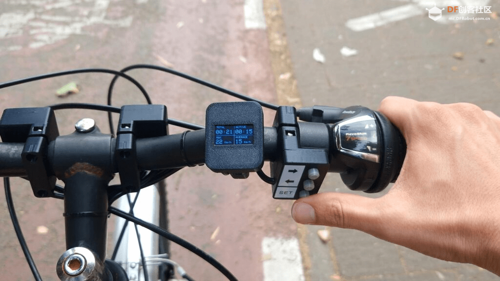 LCD1602显示屏玩赛车游戏、便携式USB温湿度钥匙扣、改...图12