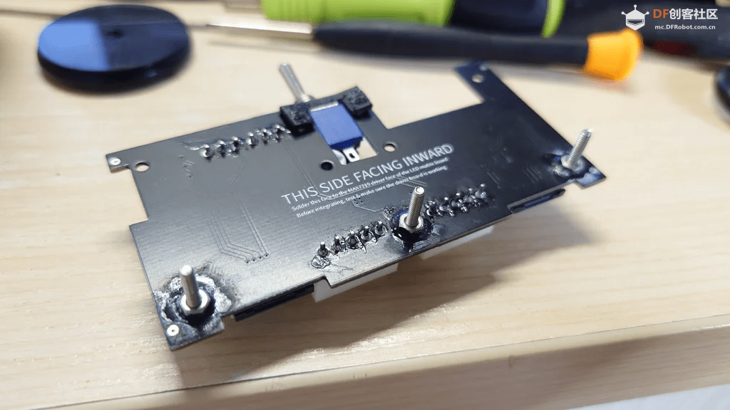 用ESP32做一个可爱的无用机器人图13