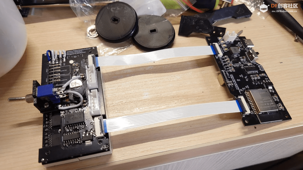 用ESP32做一个可爱的无用机器人图20