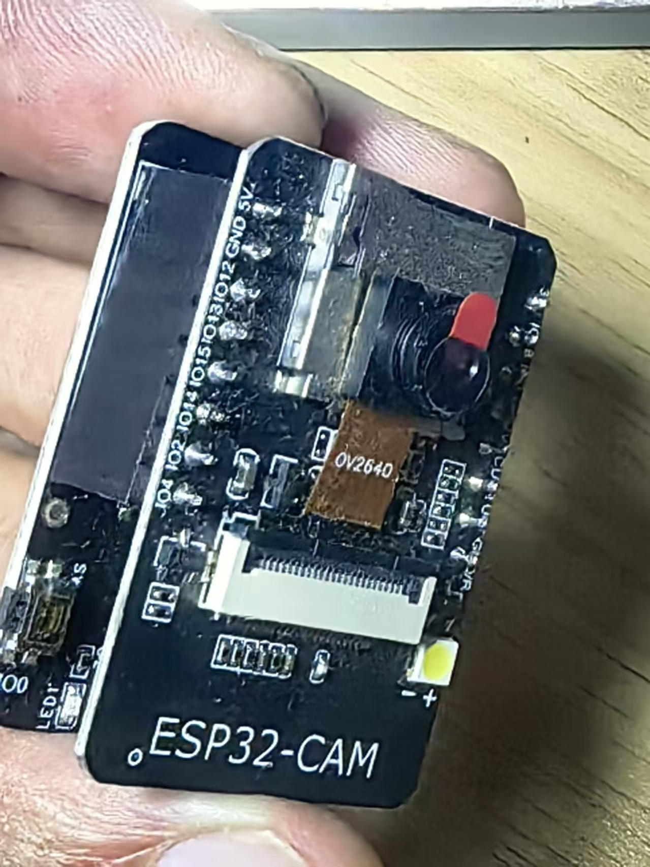 【花雕学编程】Arduino动手做(230)--ESP32-CAM带OV2640摄像头图2