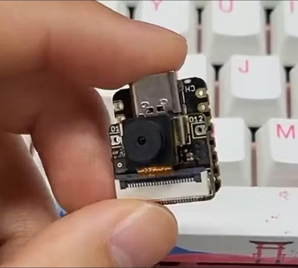 【花雕学编程】Arduino动手做（231）---XIAO ESP32S3 Sense模组图1