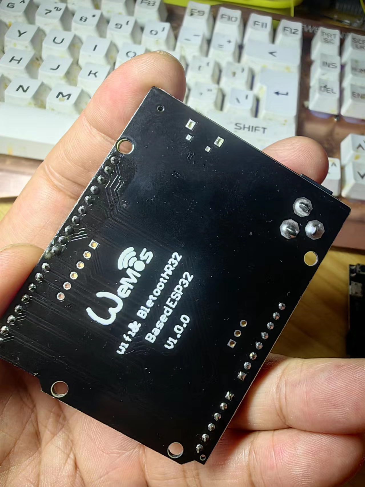 【花雕学编程】Arduino动手做（234）---WeMos D1 R32 开发板图1