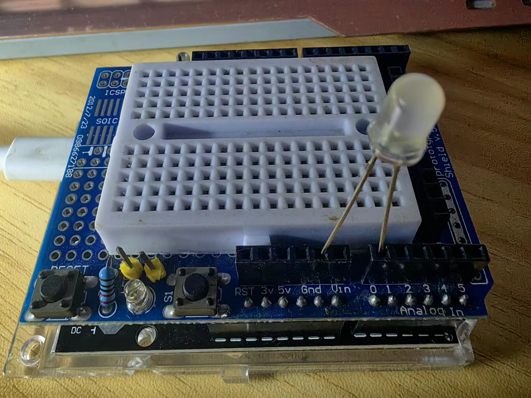 【花雕学编程】Arduino动手做（234）---WeMos D1R32蓝牙扫描2图1