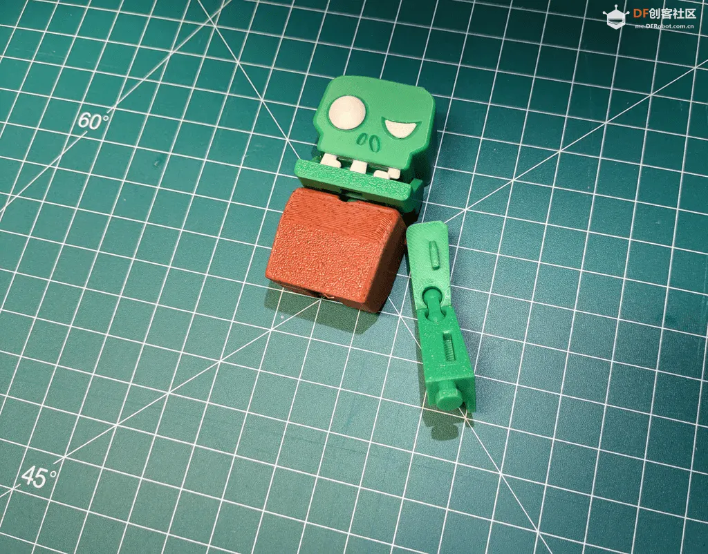 【万圣节项目】做一个3D打印的可以变形的僵尸人!图17