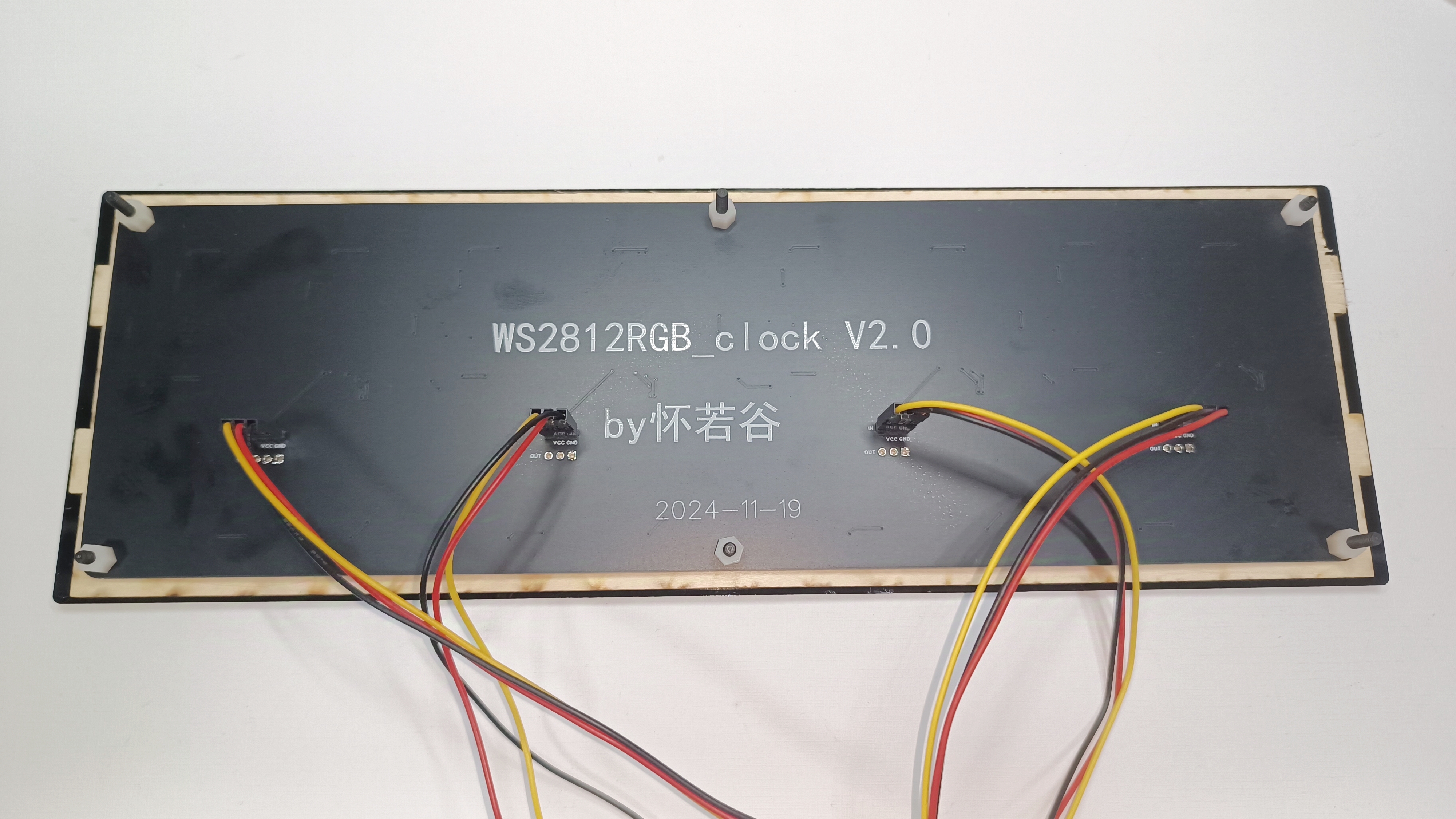 基于自制显示模块制作的桌面数字时钟图23