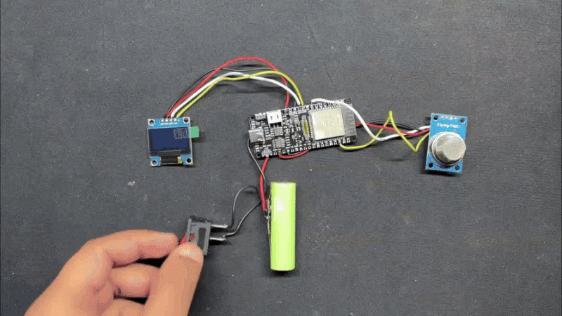 用FireBeetle ESP32自制一个便携式空气质量检测仪图16
