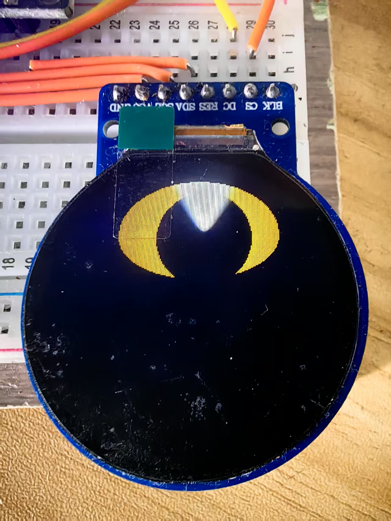 【花雕学编程】Arduino动手做（249）--GC9A01卡通小鹿眼动画图3