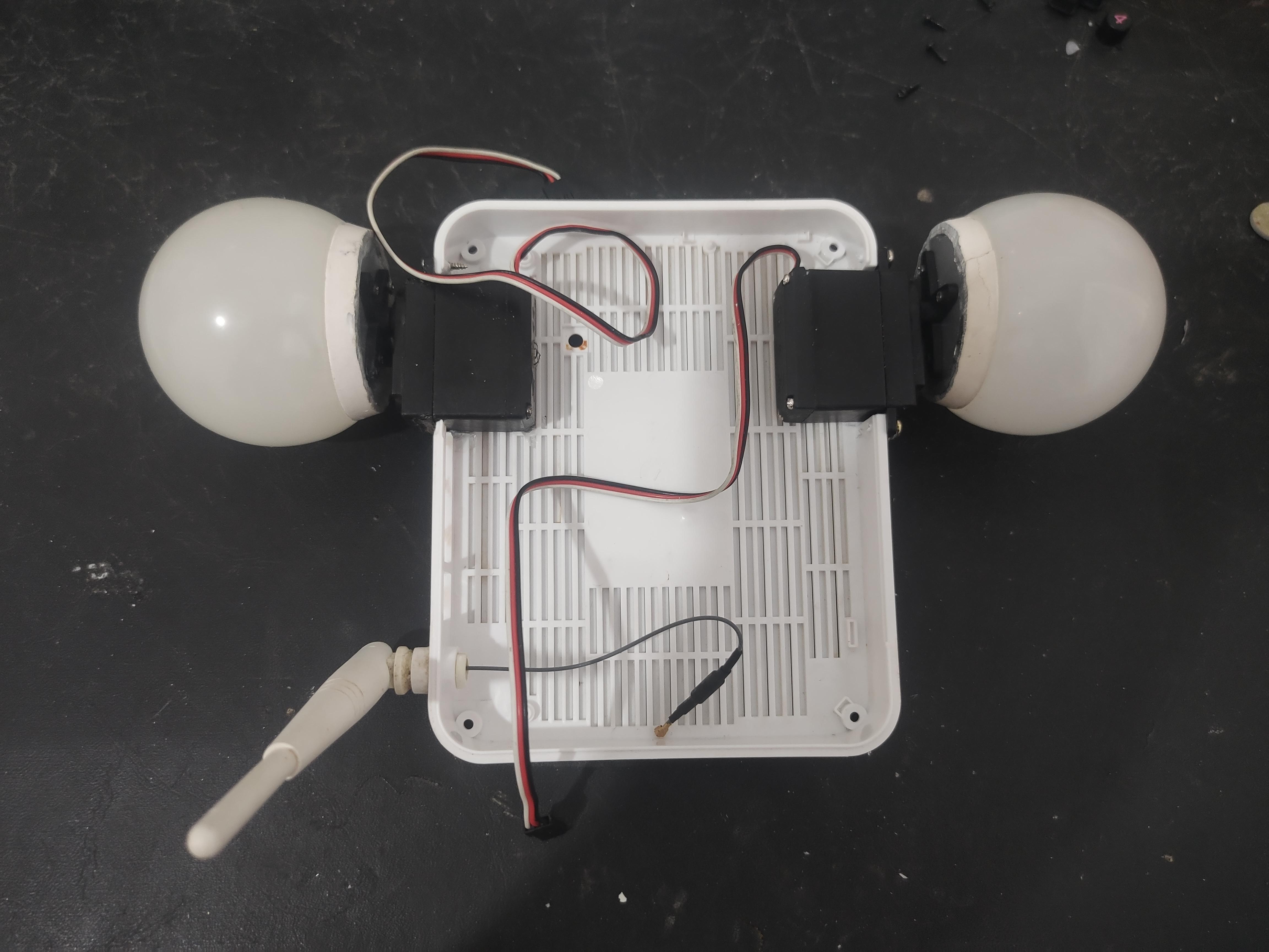 【Arduino 动手做】Esghati：一个由垃圾制成的机器人图3