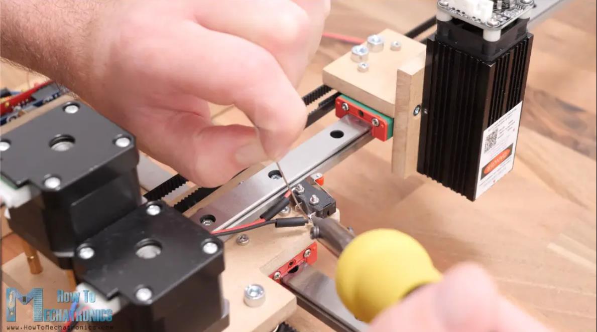 【Arduino 动手做】构建最简单的 CNC 机床 | DIY 激光雕刻机图2