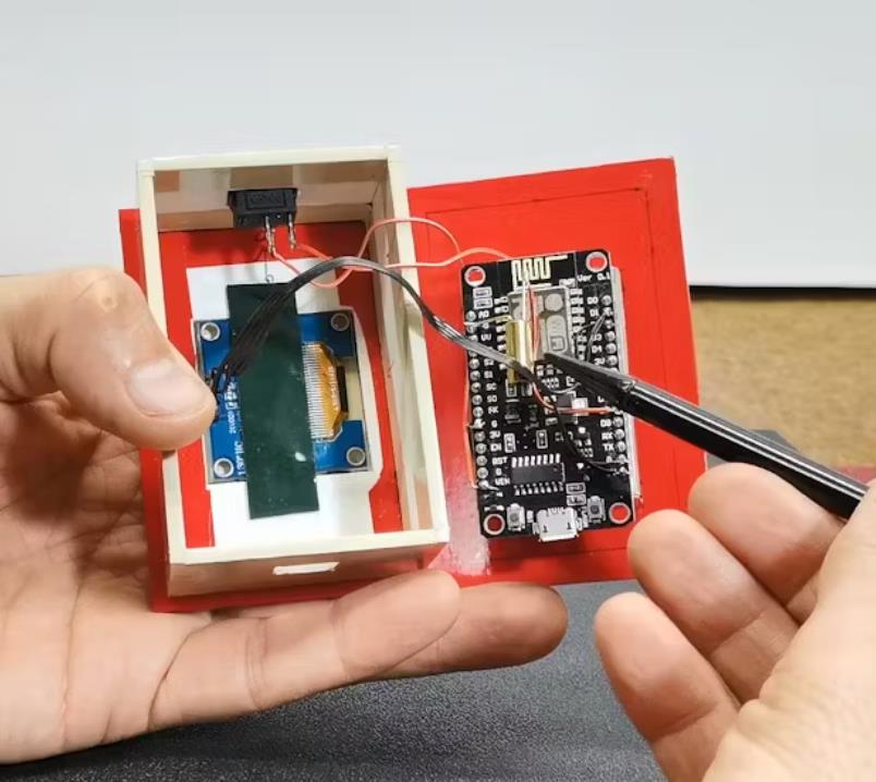 【Arduino 动手做】在 OLED 显示屏上 DIY ESP8266 动画沙漏图2