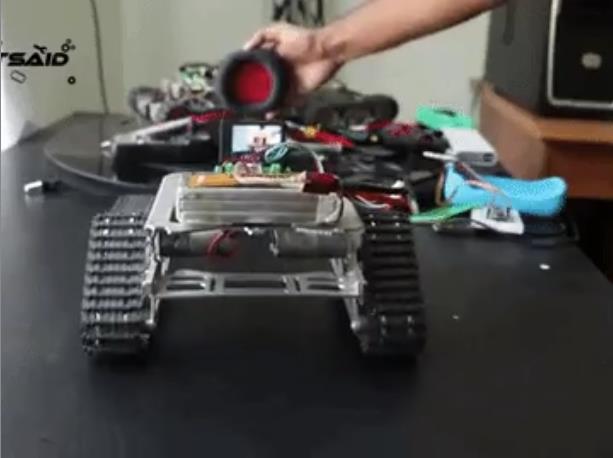 【Arduino 动手做】使用 HuskyLens 的对象跟踪机器人图1