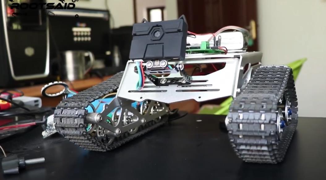 【Arduino 动手做】使用 HuskyLens 的对象跟踪机器人图1