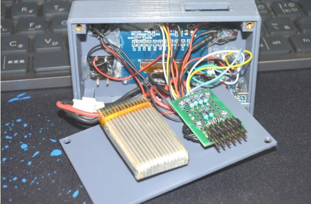 【Arduino 动手做】一个在 ATTiny85 上运行的复古游戏机图4
