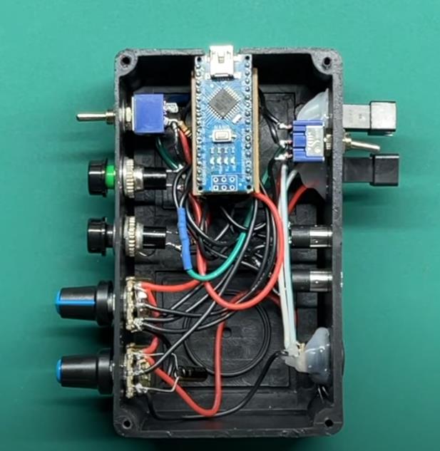 【Arduino 动手做】多色带图案：DIY RGB 立体声 VU 表图4