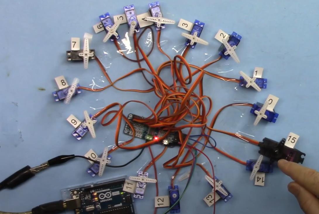 【Arduino 动手做】使用PCA9685模块控制16台伺服电机图3