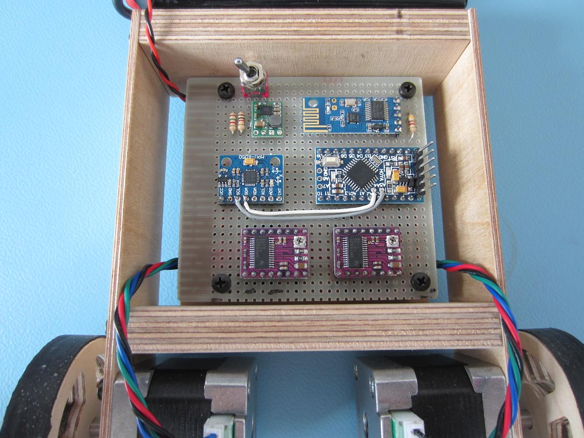 【Arduino 动手做】YABR:一款使用步进电机的自平衡机器人图2