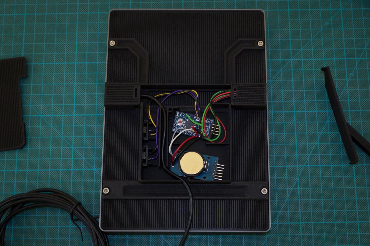 【Arduino 动手做】 LGCv2：使用 LED 灯条的 7x11 LED 矩阵时钟图9
