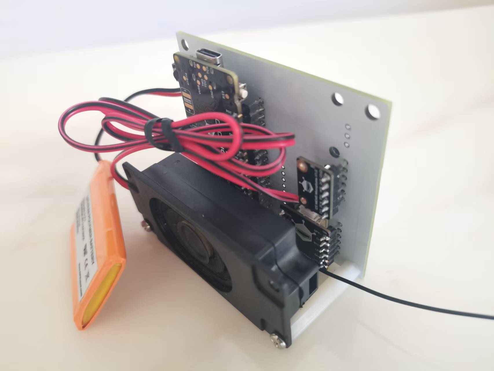 FireBeetle2 ESP32S3小智AI图形化编程图3