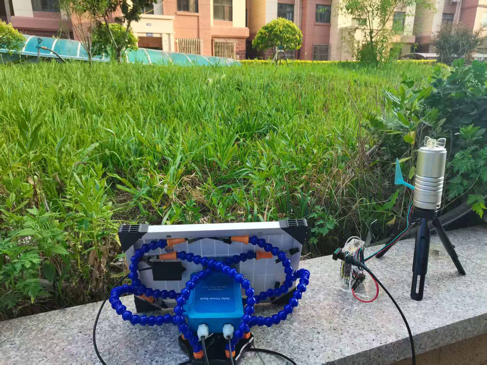 校园气象站：用LoRa+太阳能打造4公里级数据链路图3