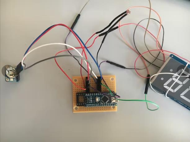 【Arduino 动手做】采用 Nano + DS3231 + LDR的7段时钟图2