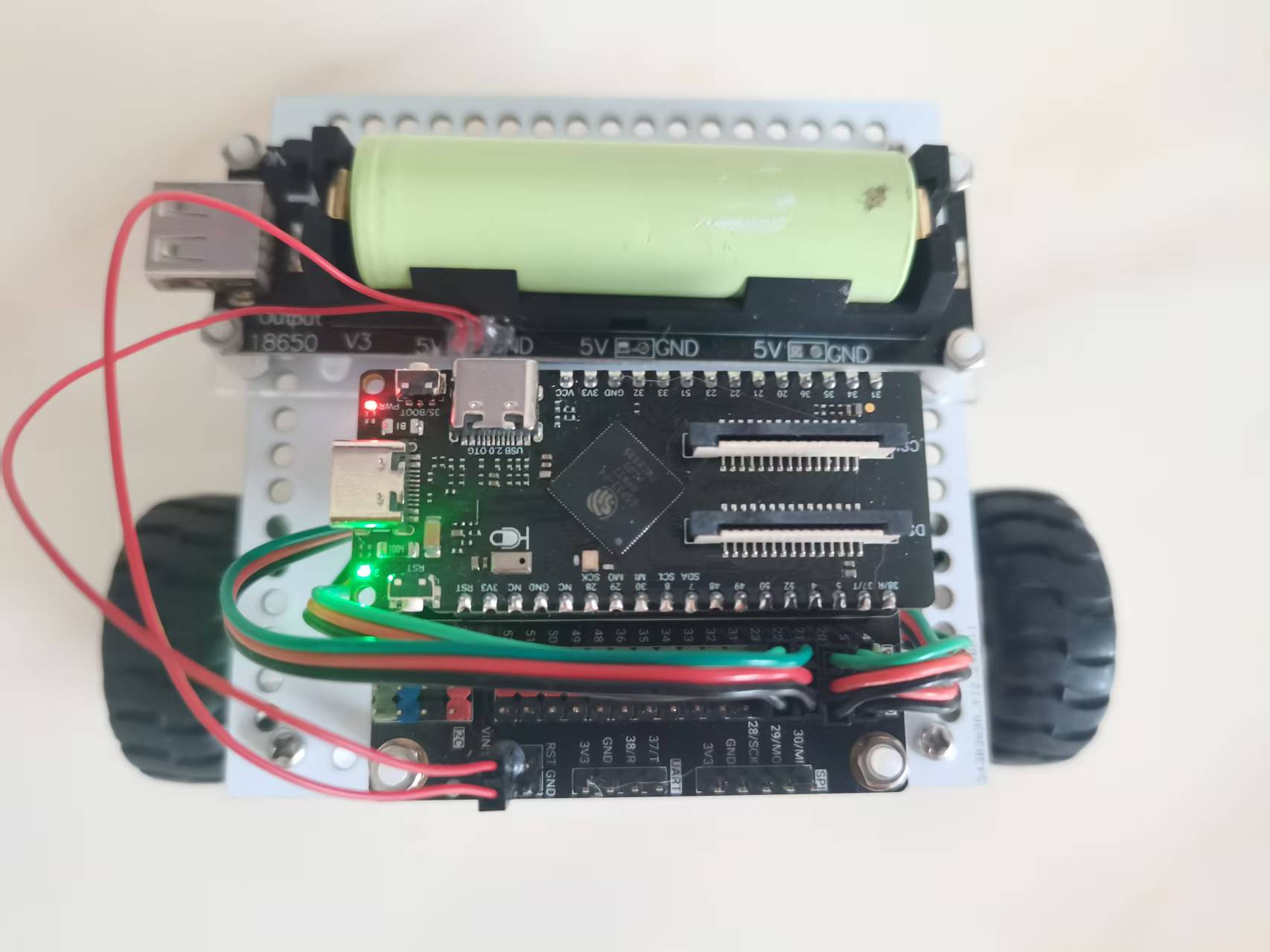 FireBeetle 2 ESP32-P4 和小智 AI 的智能小车项目图5