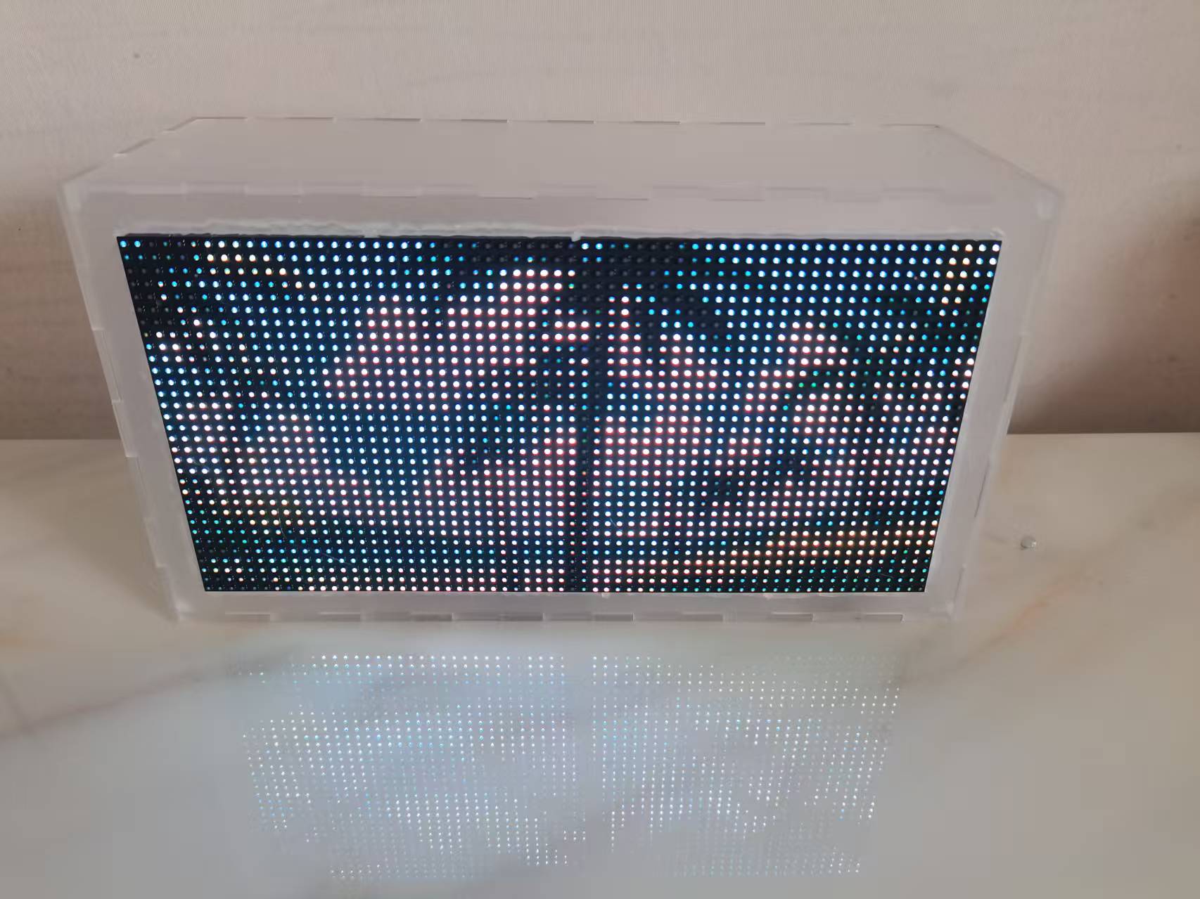 基于 FireBeetle 2 ESP32S3 的 LED 点阵屏海景图片显示项目图1