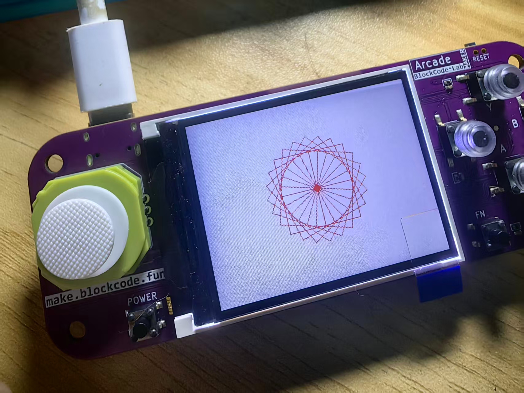 【花雕动手做】Scratch Arcade游戏ESP32S3开发板之组合万花筒图3
