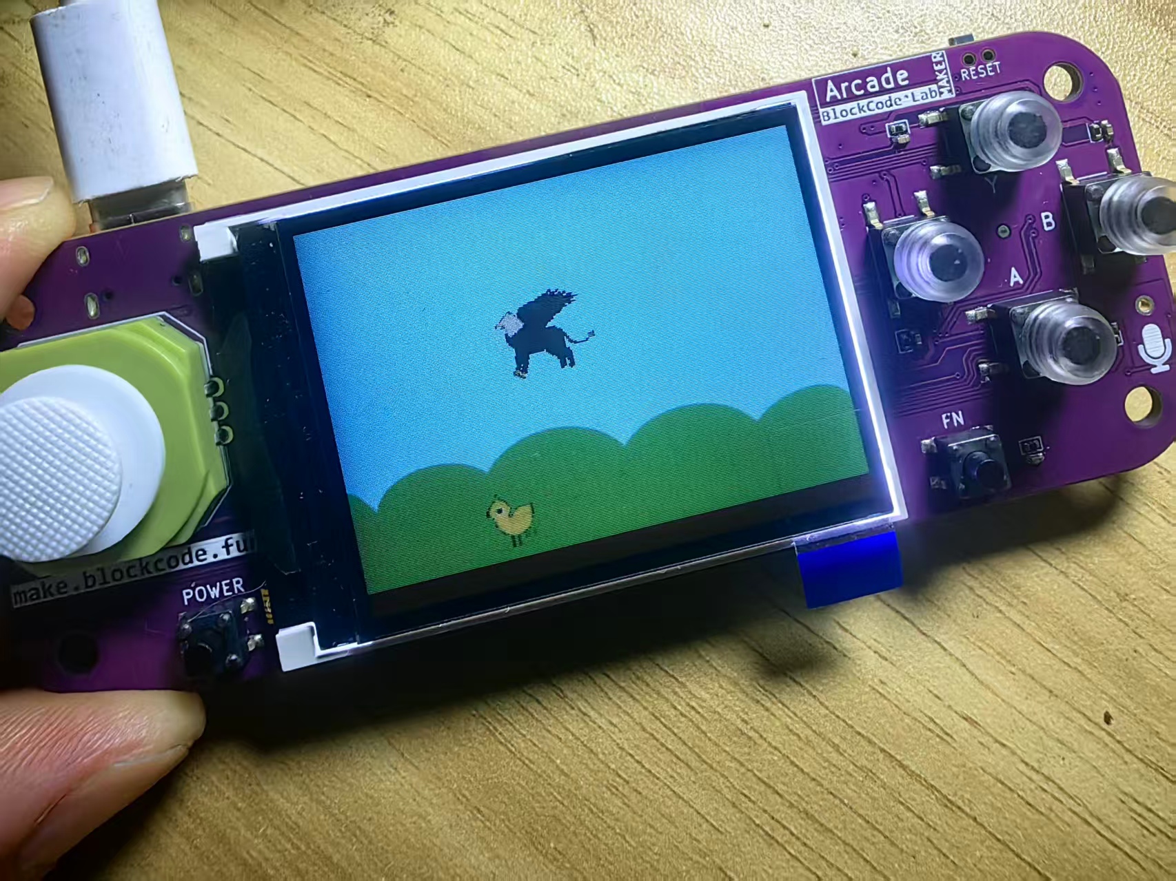 【花雕动手做】Scratch Arcade游戏ESP32S3开发板之老鹰抓小鸡图3