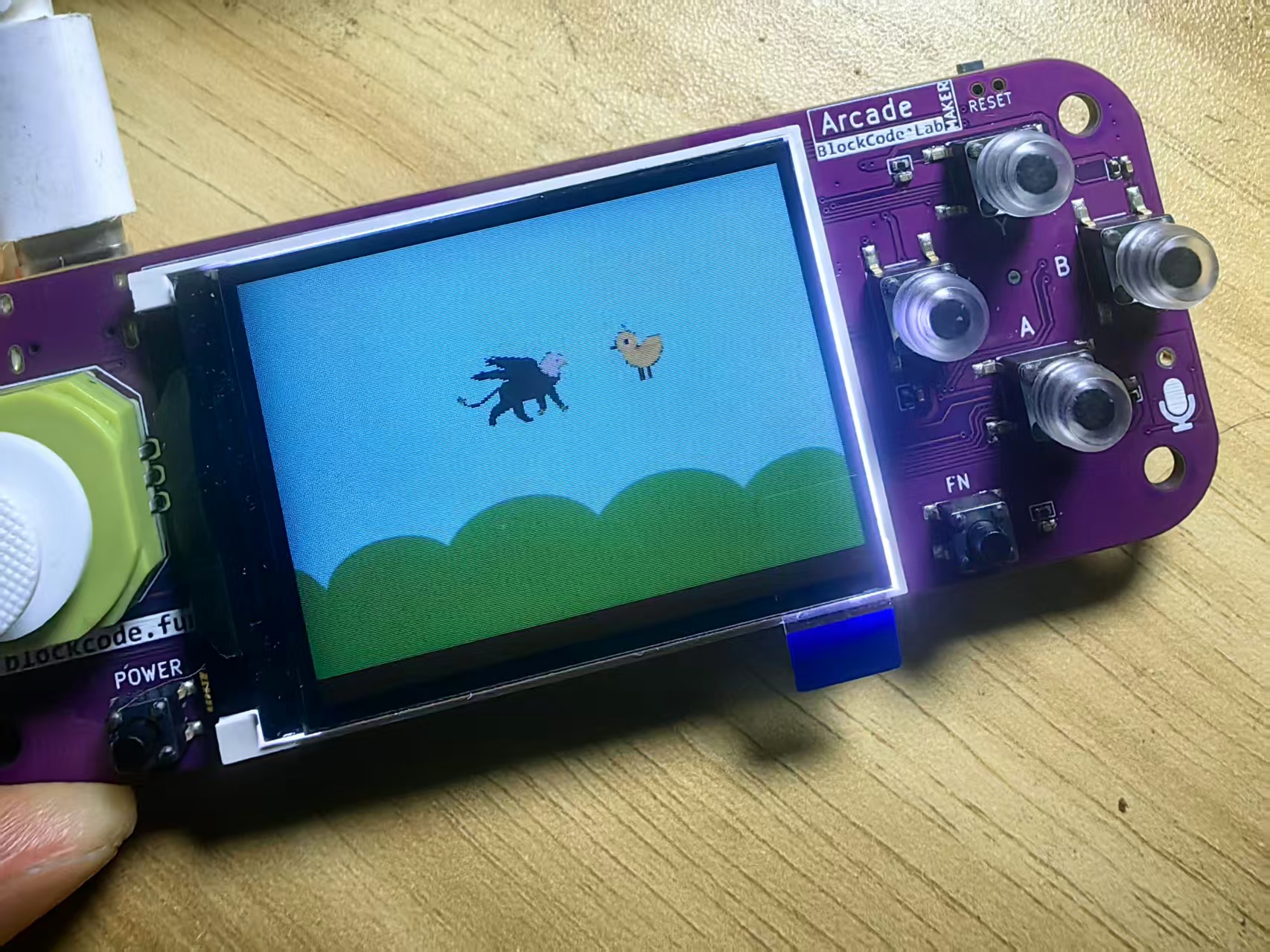 【花雕动手做】Scratch Arcade游戏ESP32S3开发板之老鹰抓小鸡图2