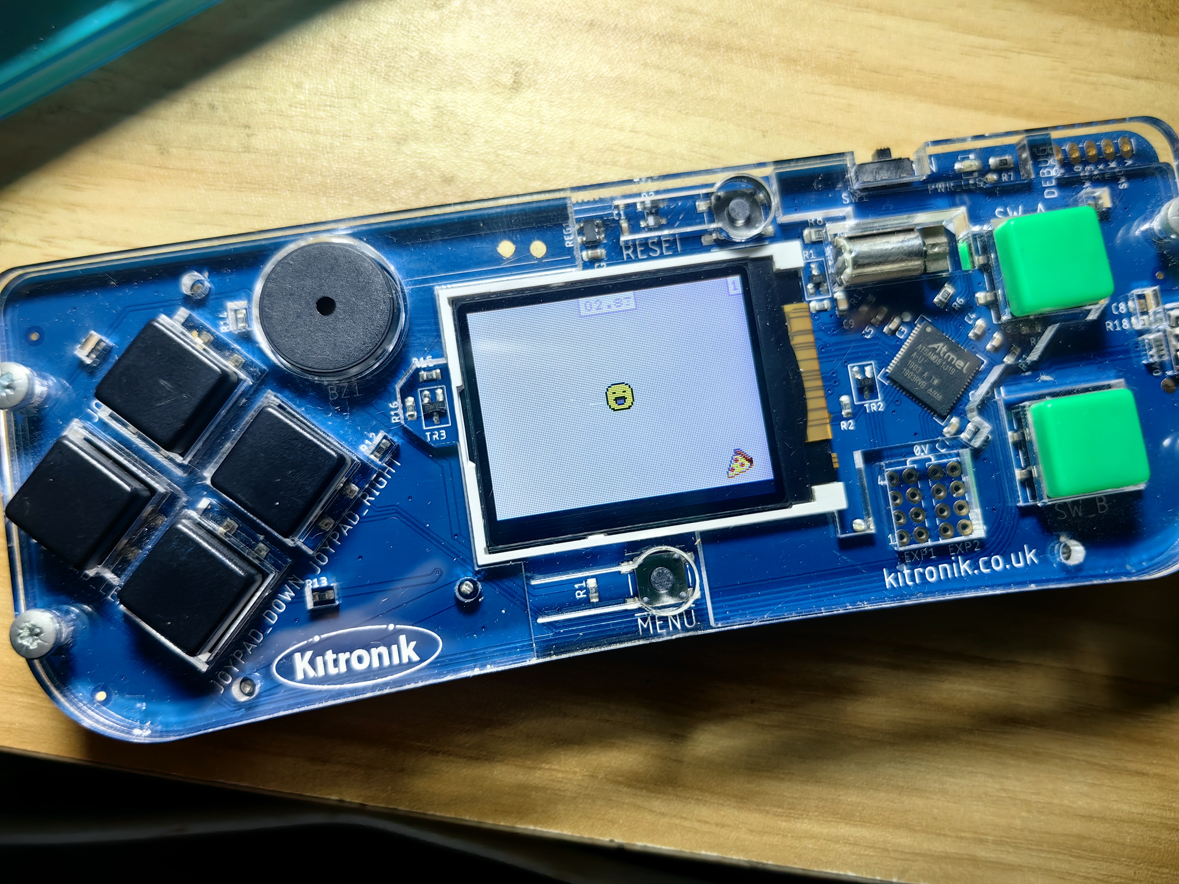 【花雕动手做】基于MakeCode ARCADE 开发板的吃披萨小游戏图2