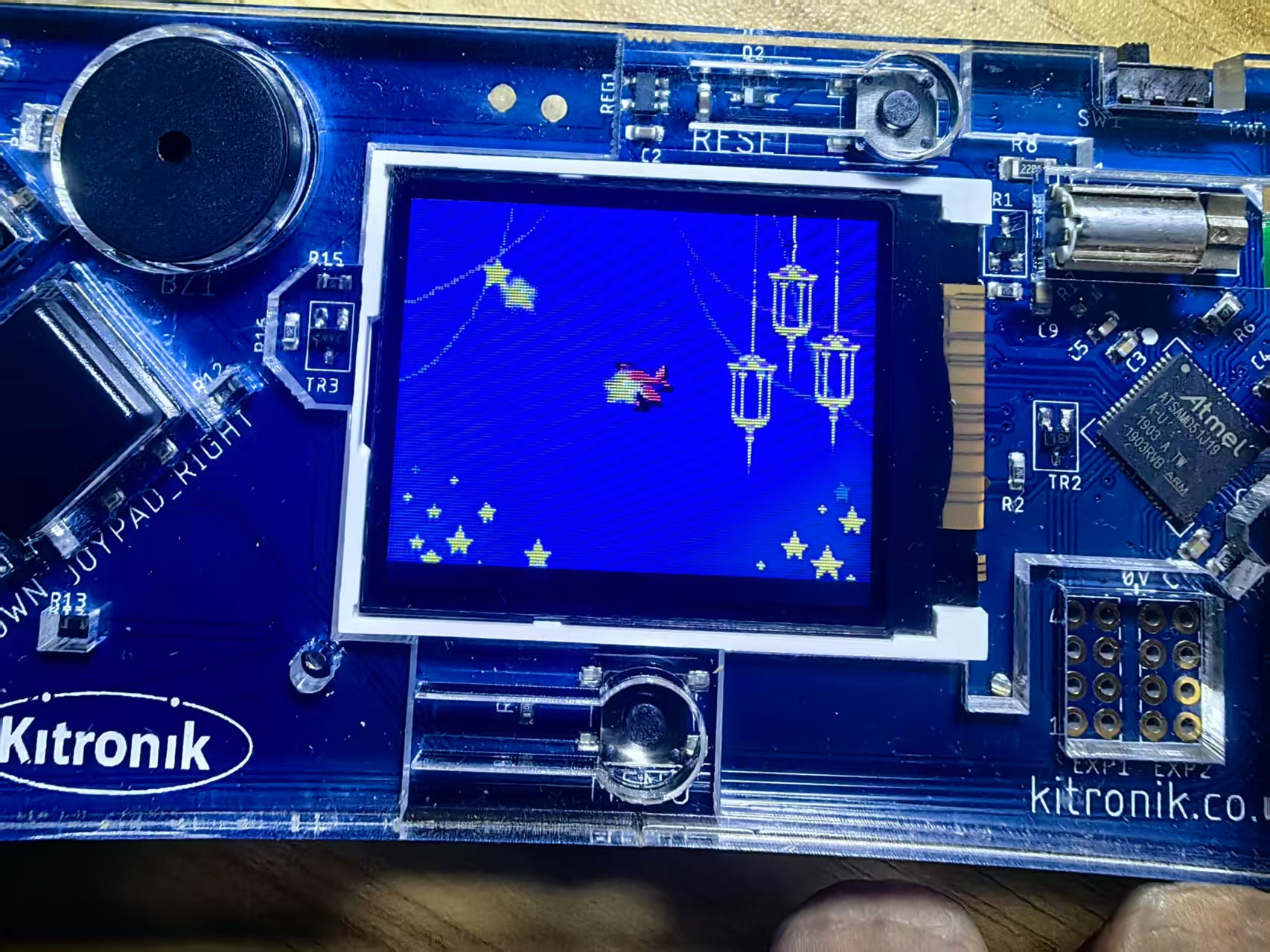 【花雕动手做】基于 Kitronik 可编程开发板之星际战舰图1
