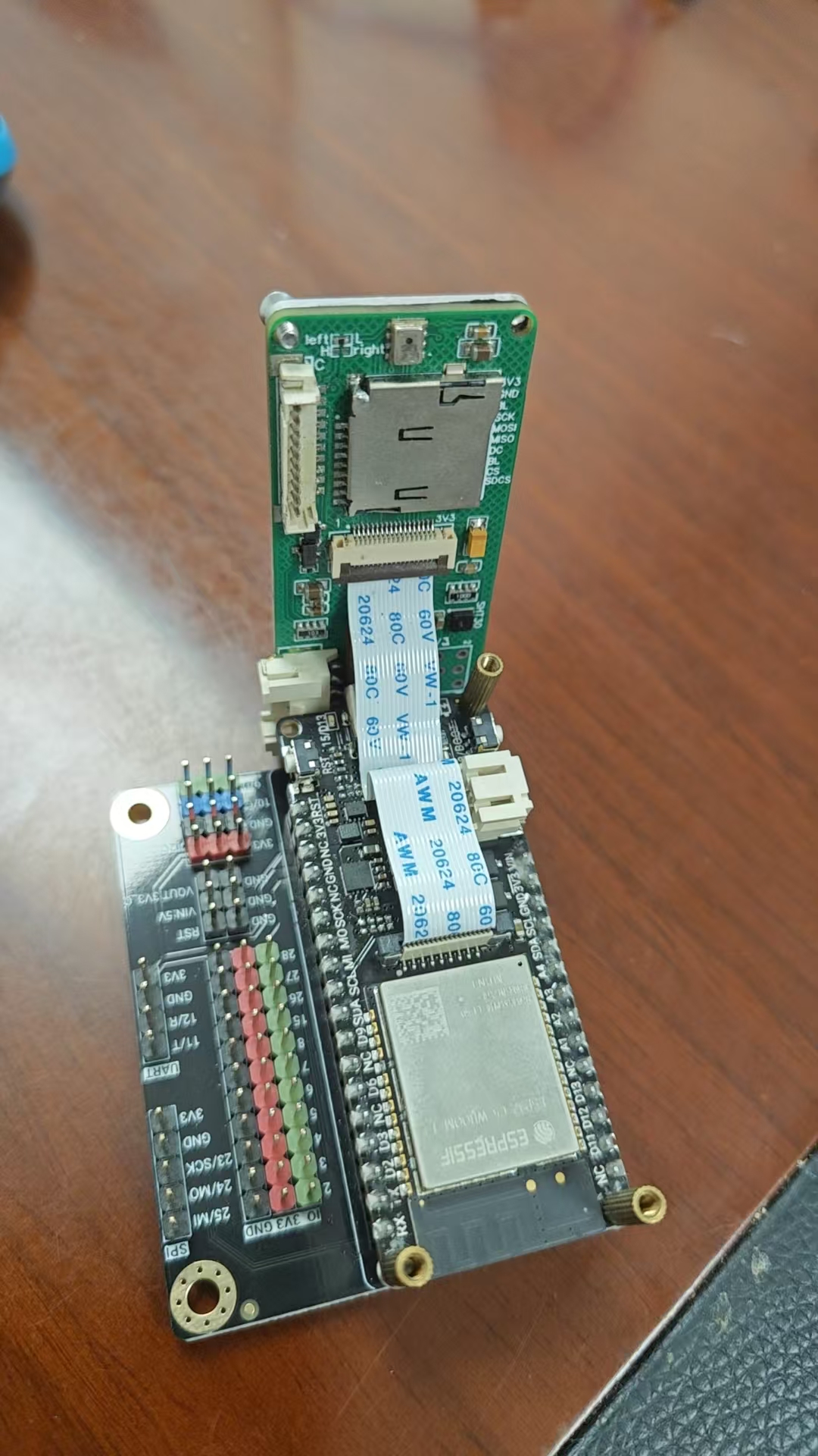 FireBeetle 2 ESP32-C5开发板idf环境驱动ST7789V屏幕图1
