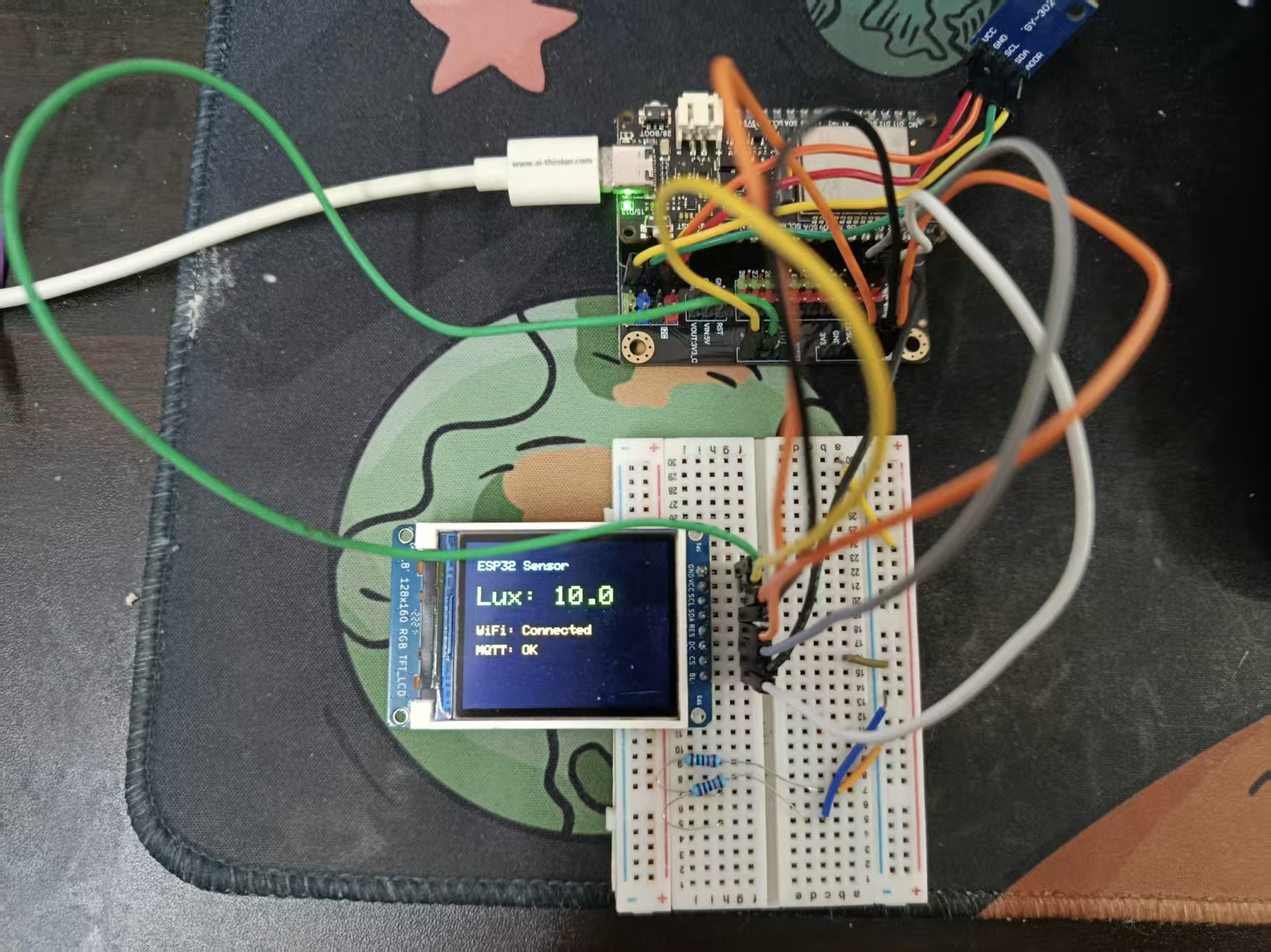 FireBeetle 2 ESP32-C5 驱动ST7735 SPI 1.8寸屏幕封面