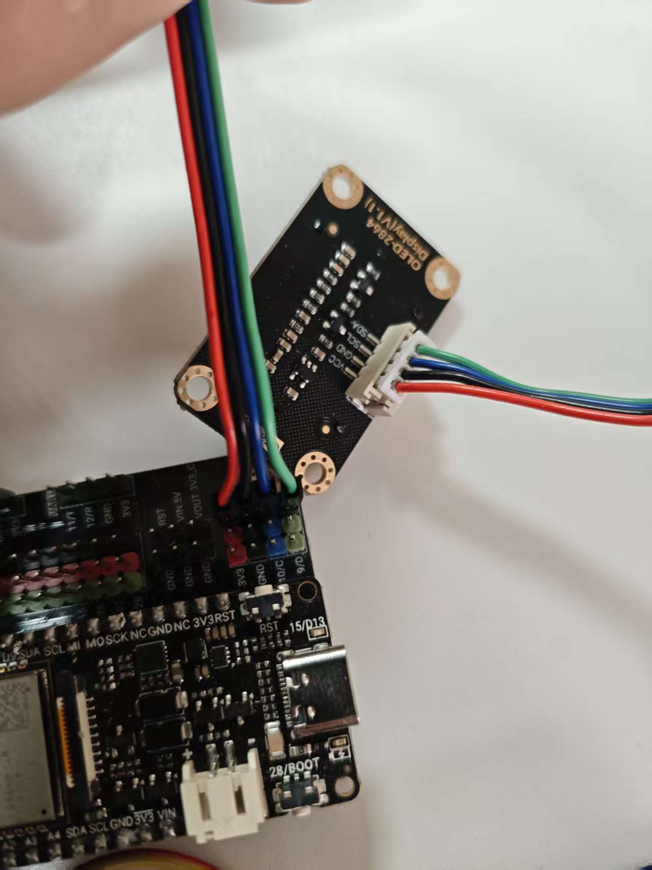 基于FireBeetle 2 ESP32-C5 IIC屏幕电脑“副屏”图1