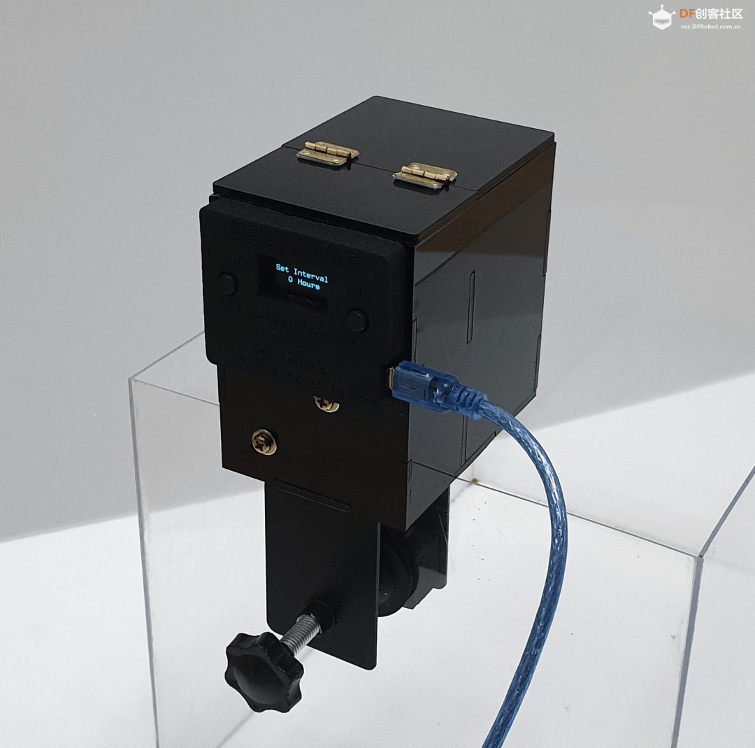 放大 7 倍的巨型 Arduino UNO、精确微量自动鱼食投喂器、...图3