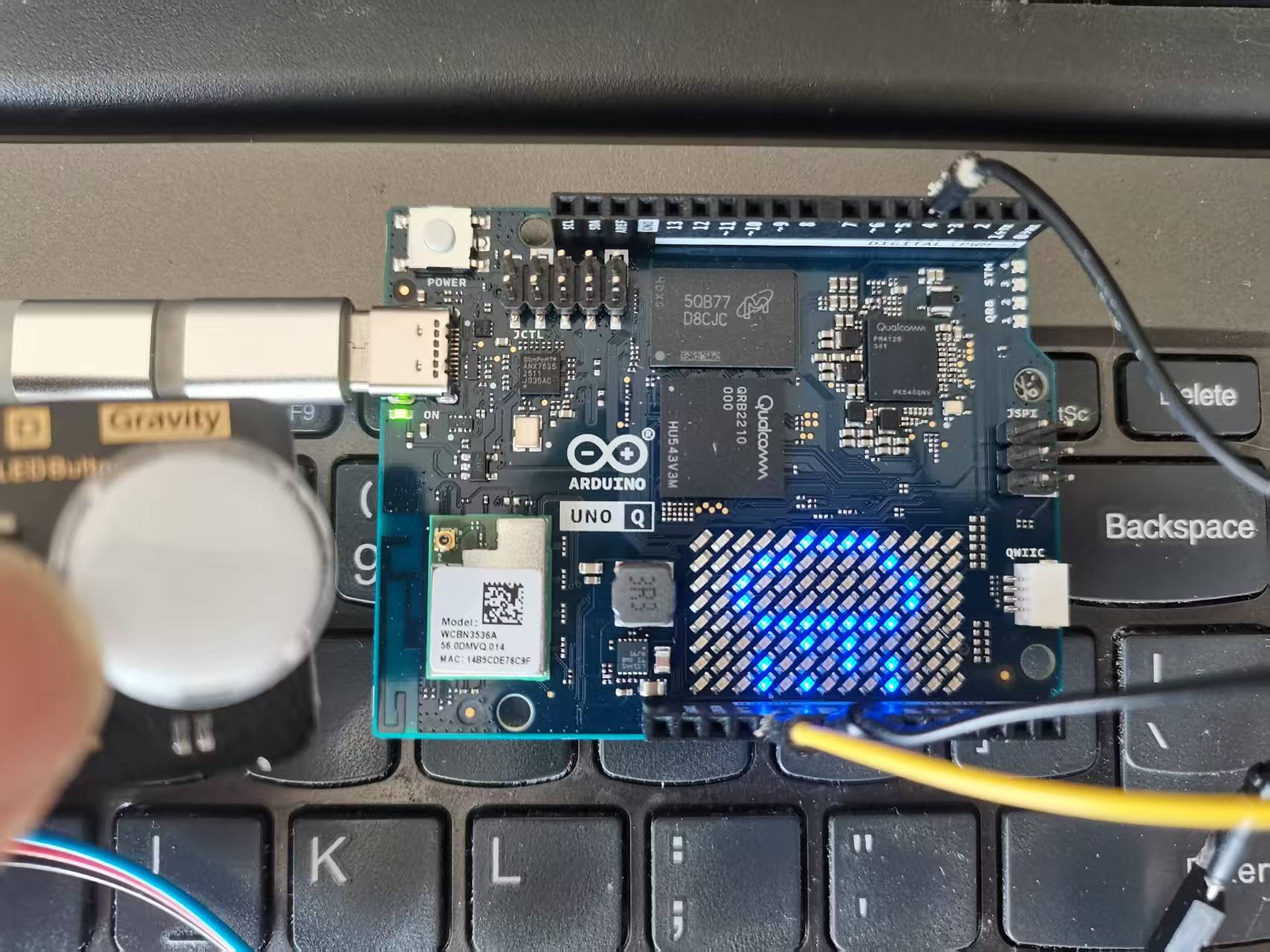 Arduino UNO Q 之“马到成功”图3