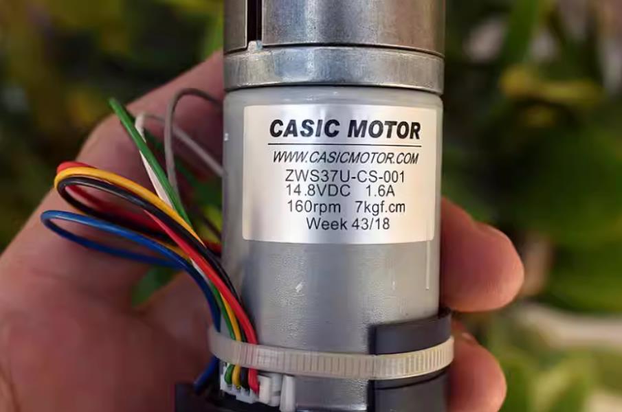【花雕动手做】拆解 CASIC MOTOR 无刷减速电机（14.8V）图1