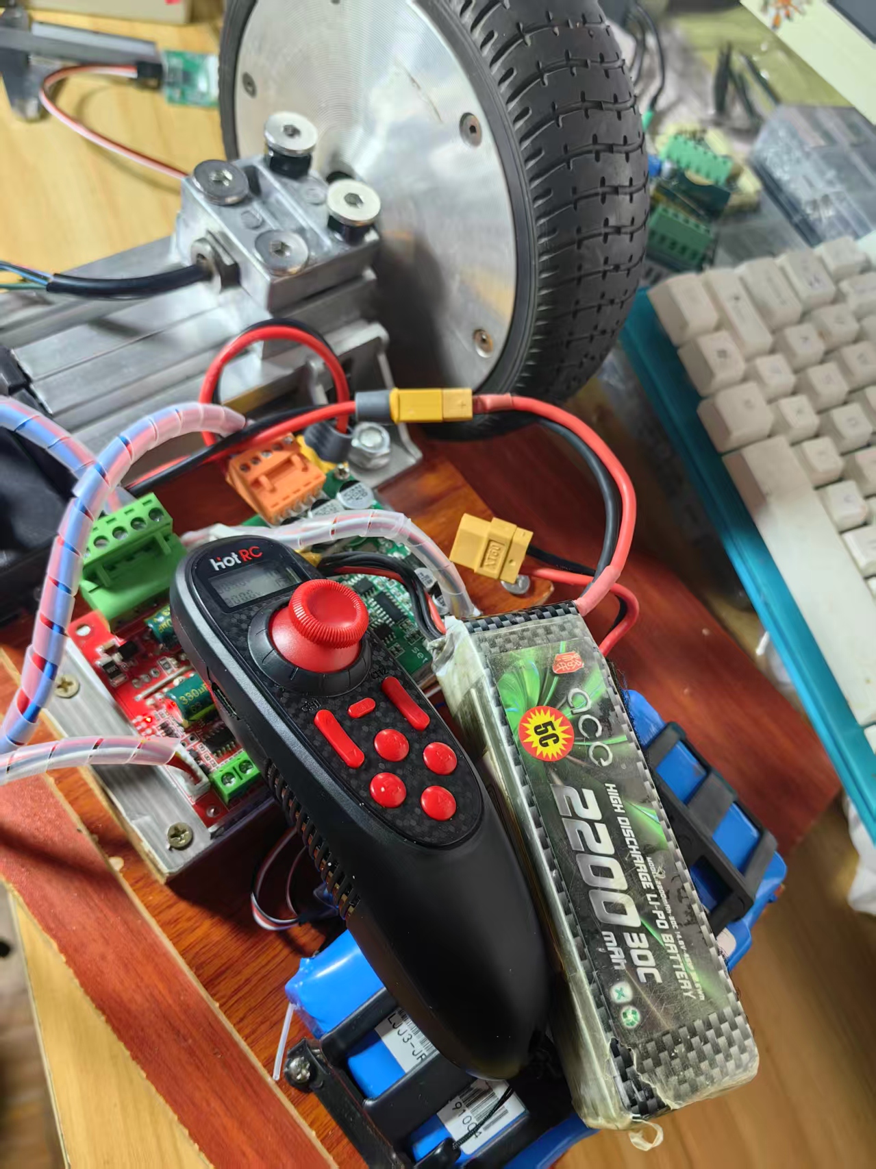 【花雕动手做】六通道遥控6.5寸轮毂电机正反转运行图3