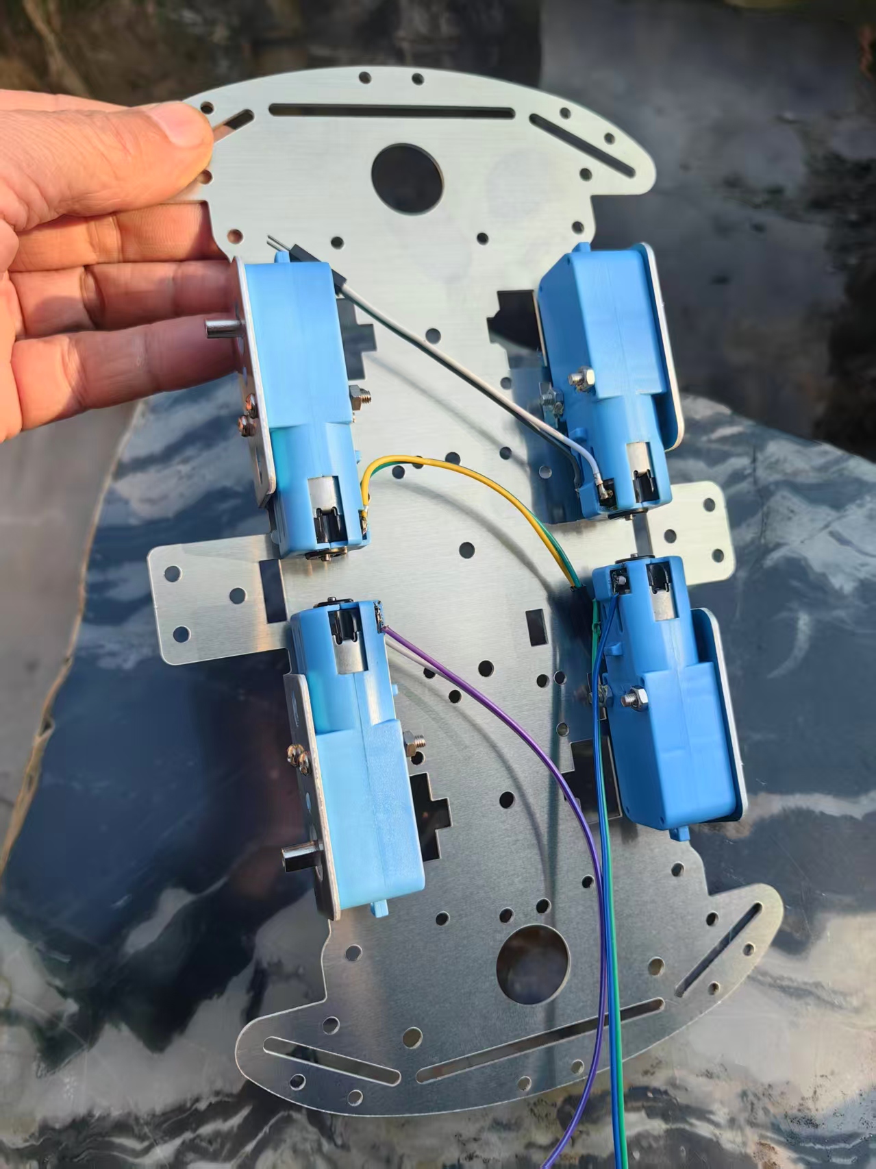 【花雕动手做】使用IO电机驱动扩展板搭建一辆智能小车图2