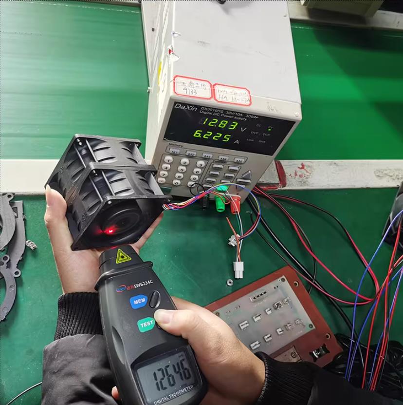 【花雕动手做】原装 8CM 8080 12V8A 双电机增压大风量风扇图3